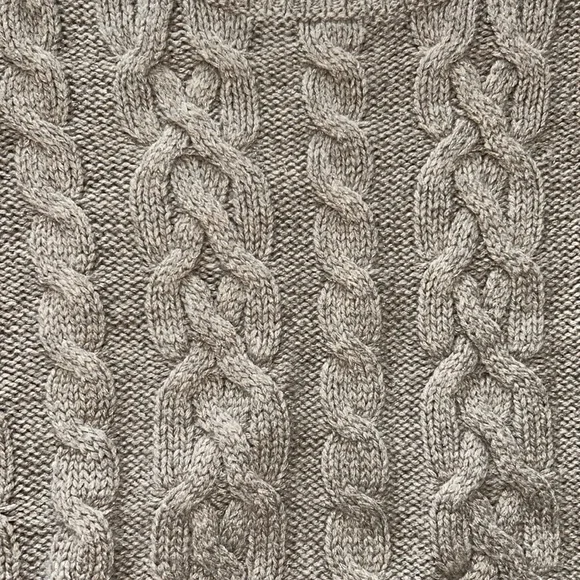 EUC Loft dove gray cable knit sweater size MP wool blend with silver threads - Picture 8 of 8